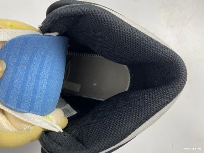 OG 555088-118 AIR HIGH 1 'VOLT GOLD' JORDAN RETRO 0830